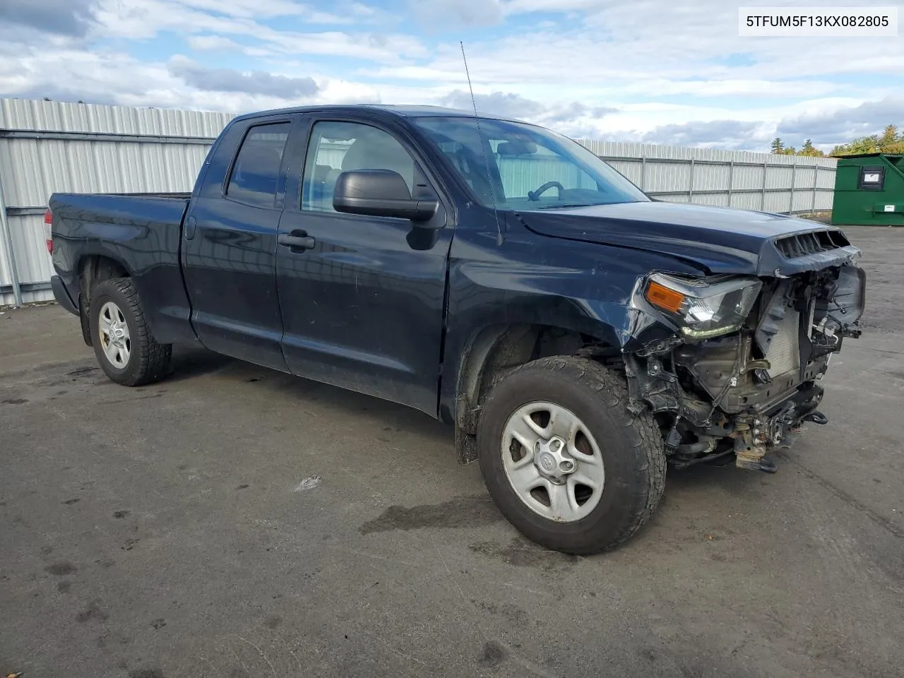 5TFUM5F13KX082805 2019 Toyota Tundra Double Cab Sr