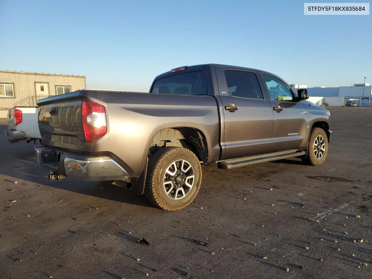 2019 Toyota Tundra Crewmax Sr5 VIN: 5TFDY5F18KX835684 Lot: 76105374