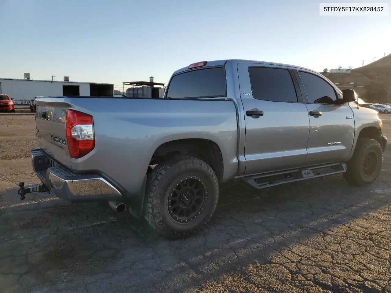 2019 Toyota Tundra Crewmax Sr5 VIN: 5TFDY5F17KX828452 Lot: 79860014