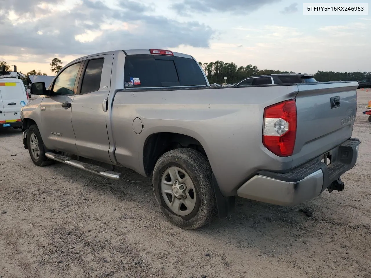 2019 Toyota Tundra Double Cab Sr VIN: 5TFRY5F16KX246963 Lot: 79871354