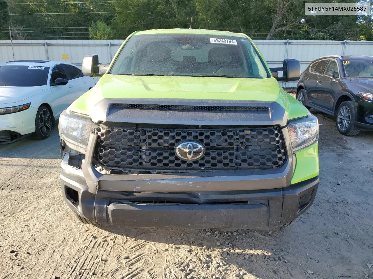 5TFUY5F14MX026587 2021 Toyota Tundra Double Cab Sr