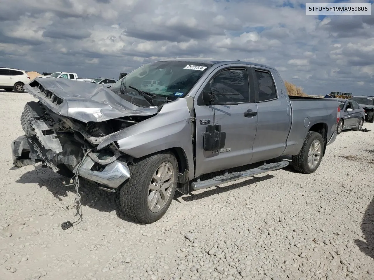 5TFUY5F19MX959806 2021 Toyota Tundra Double Cab Sr