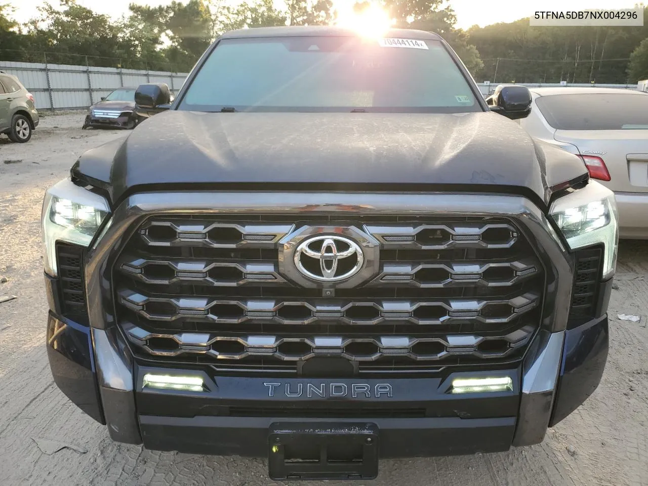 2022 Toyota Tundra Crewmax Platinum VIN: 5TFNA5DB7NX004296 Lot: 70444114