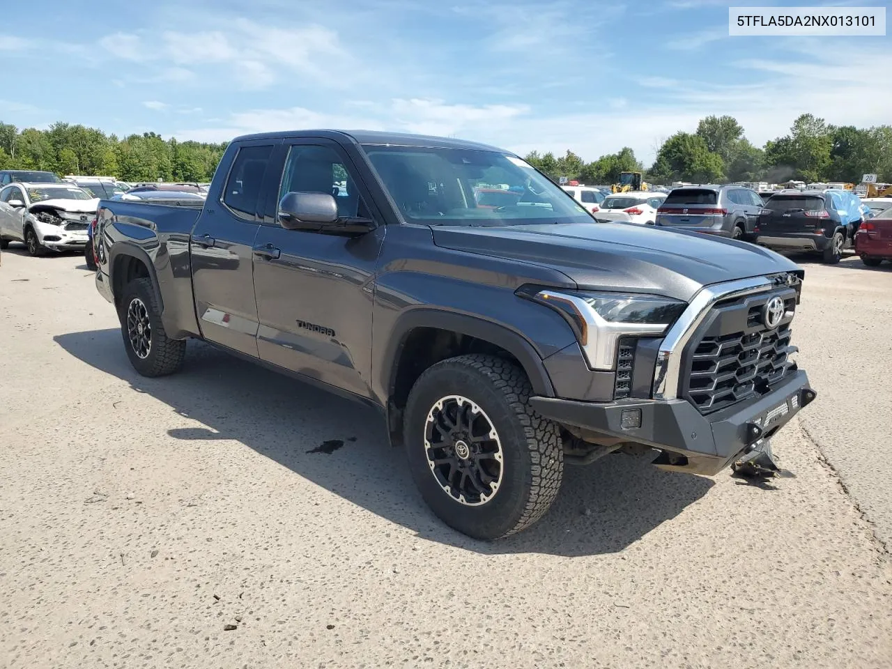 2022 Toyota Tundra Double Cab Sr VIN: 5TFLA5DA2NX013101 Lot: 70683404