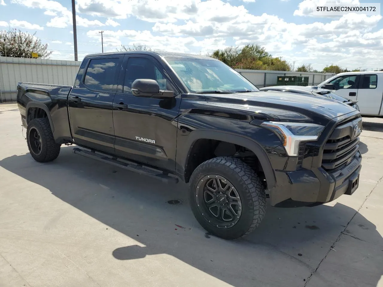 5TFLA5EC2NX004172 2022 Toyota Tundra Crewmax Sr5