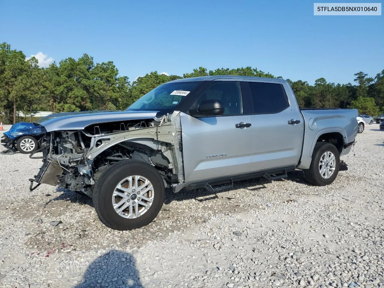 2022 Toyota Tundra Crewmax Sr VIN: 5TFLA5DB5NX010640 Lot: 72084584