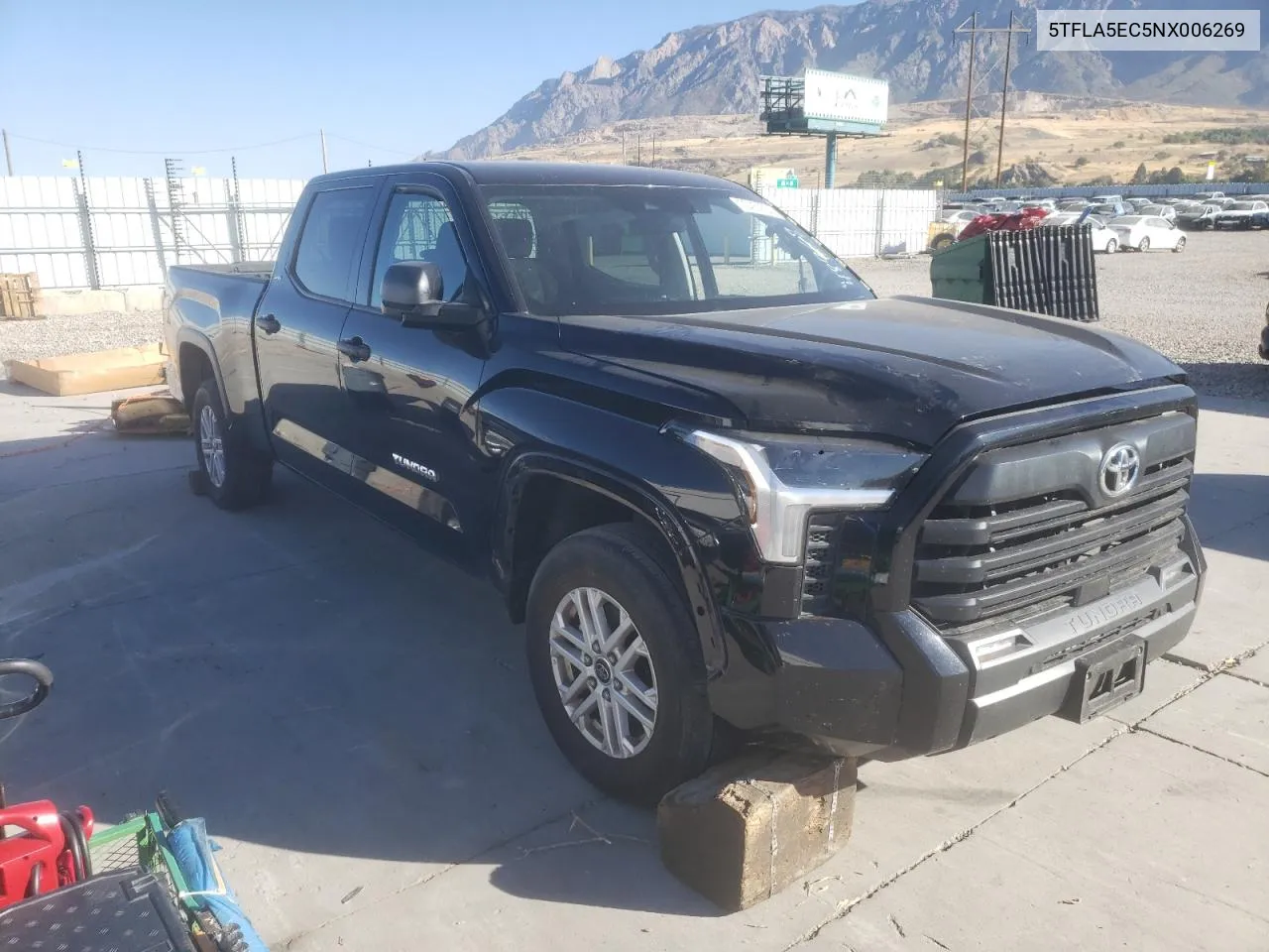 2022 Toyota Tundra Crewmax Sr5 VIN: 5TFLA5EC5NX006269 Lot: 72451854