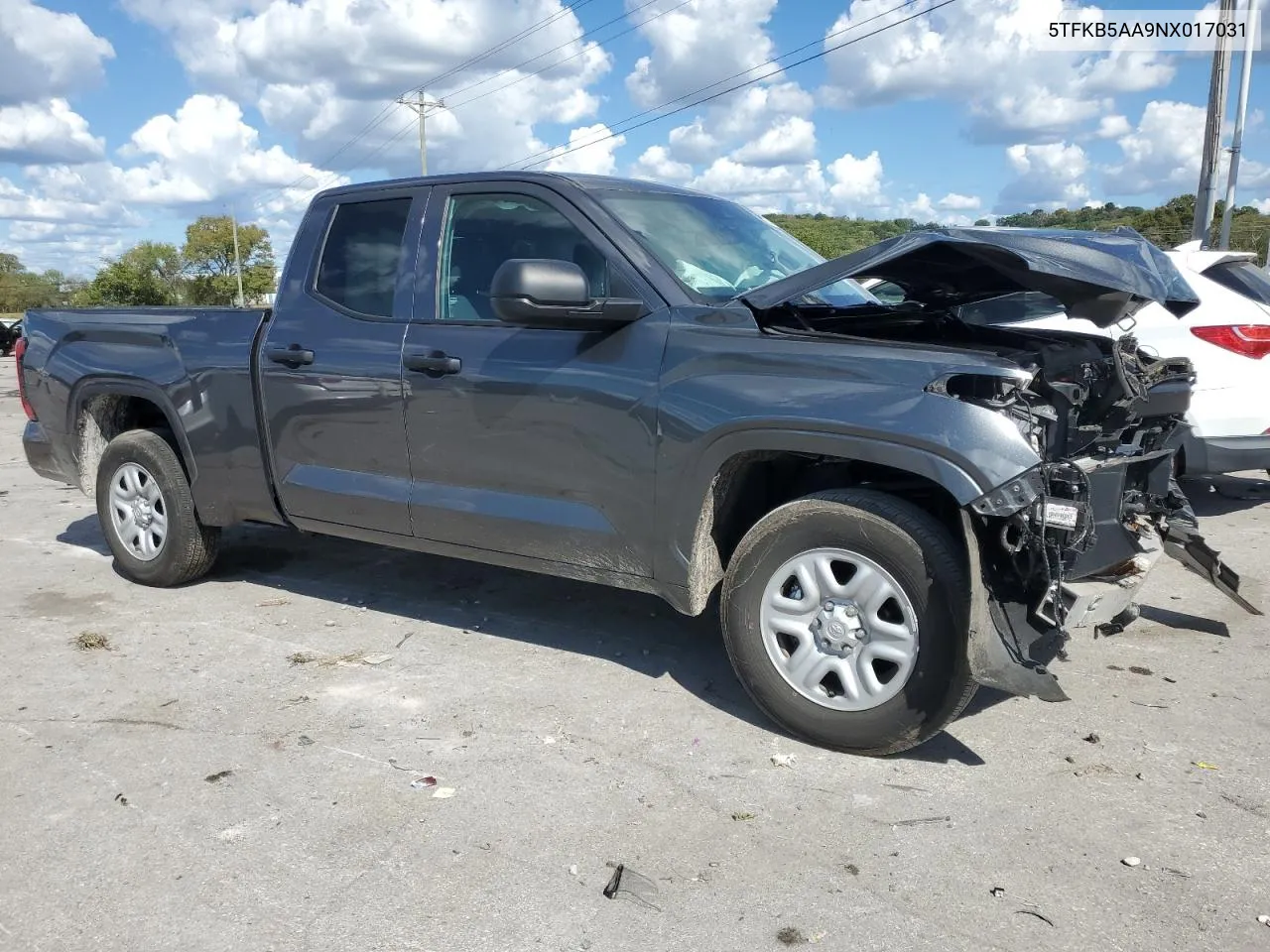 2022 Toyota Tundra Double Cab Sr VIN: 5TFKB5AA9NX017031 Lot: 72454964