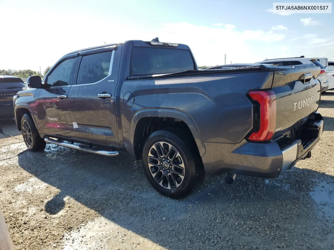 5TFJA5AB6NX001537 2022 Toyota Tundra Crewmax Limited