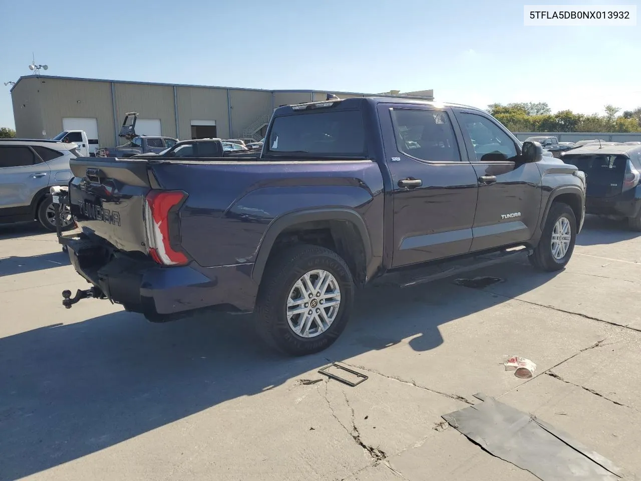 2022 Toyota Tundra Crewmax Sr VIN: 5TFLA5DB0NX013932 Lot: 78009664