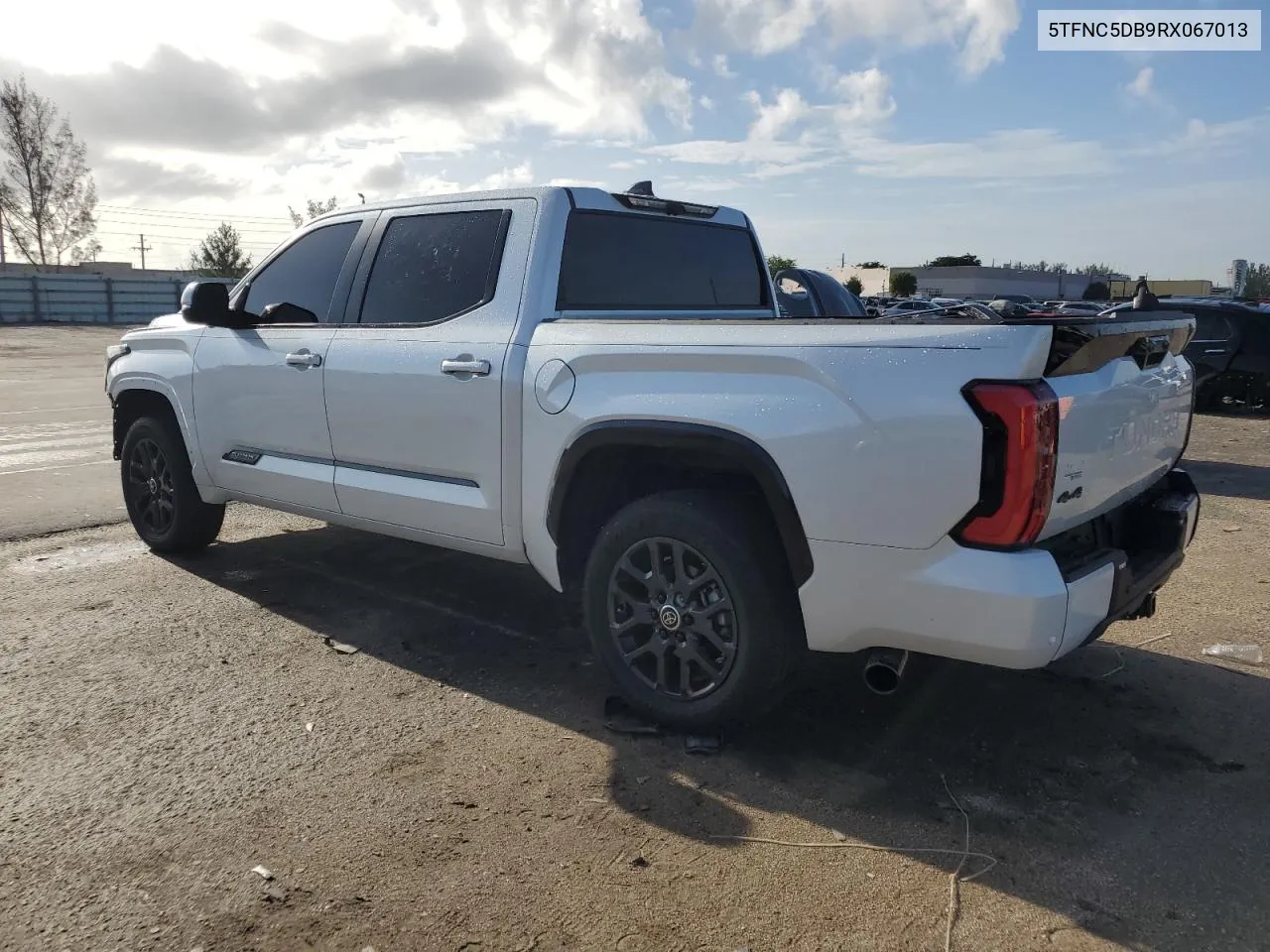 2024 Toyota Tundra Crewmax Platinum VIN: 5TFNC5DB9RX067013 Lot: 68927034