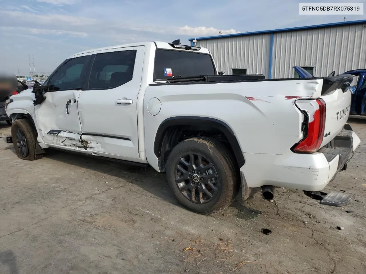 2024 Toyota Tundra Crewmax Platinum VIN: 5TFNC5DB7RX075319 Lot: 71009234