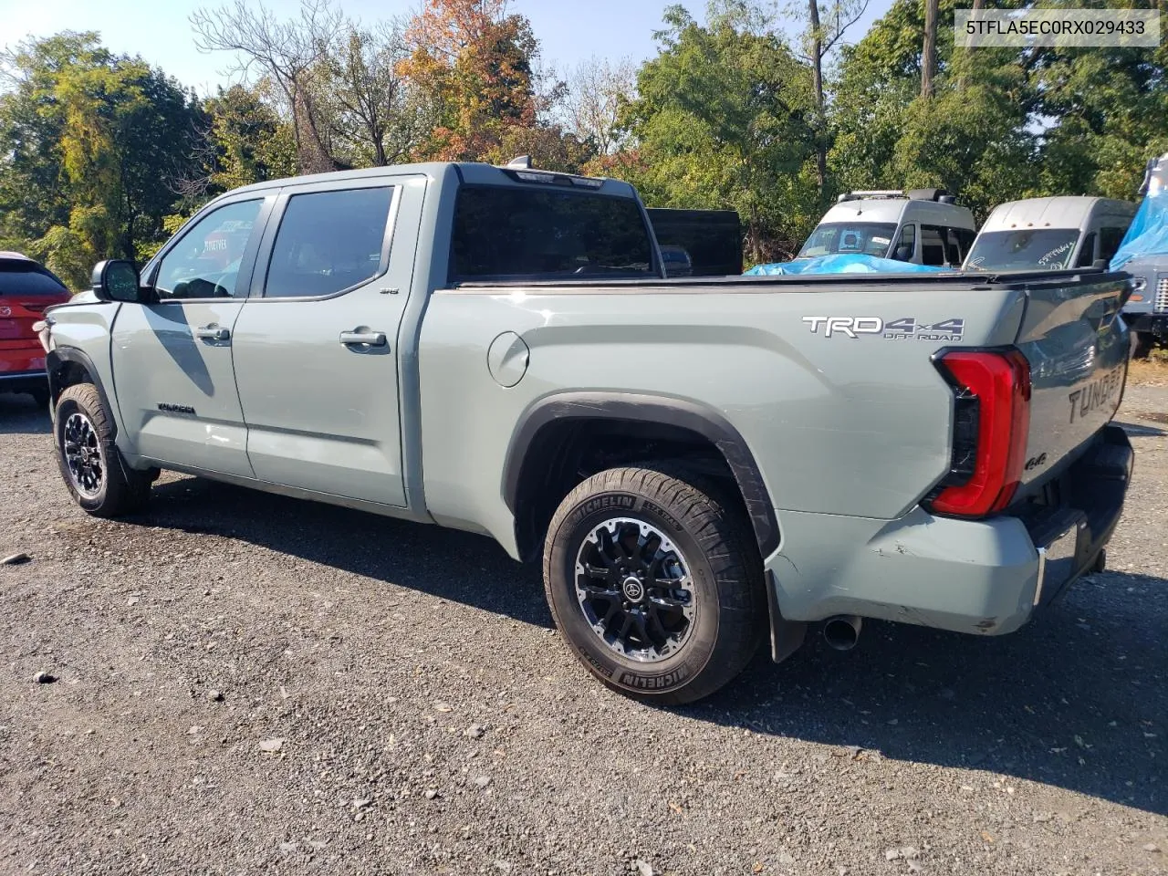 2024 Toyota Tundra Crewmax Sr5 VIN: 5TFLA5EC0RX029433 Lot: 76019744