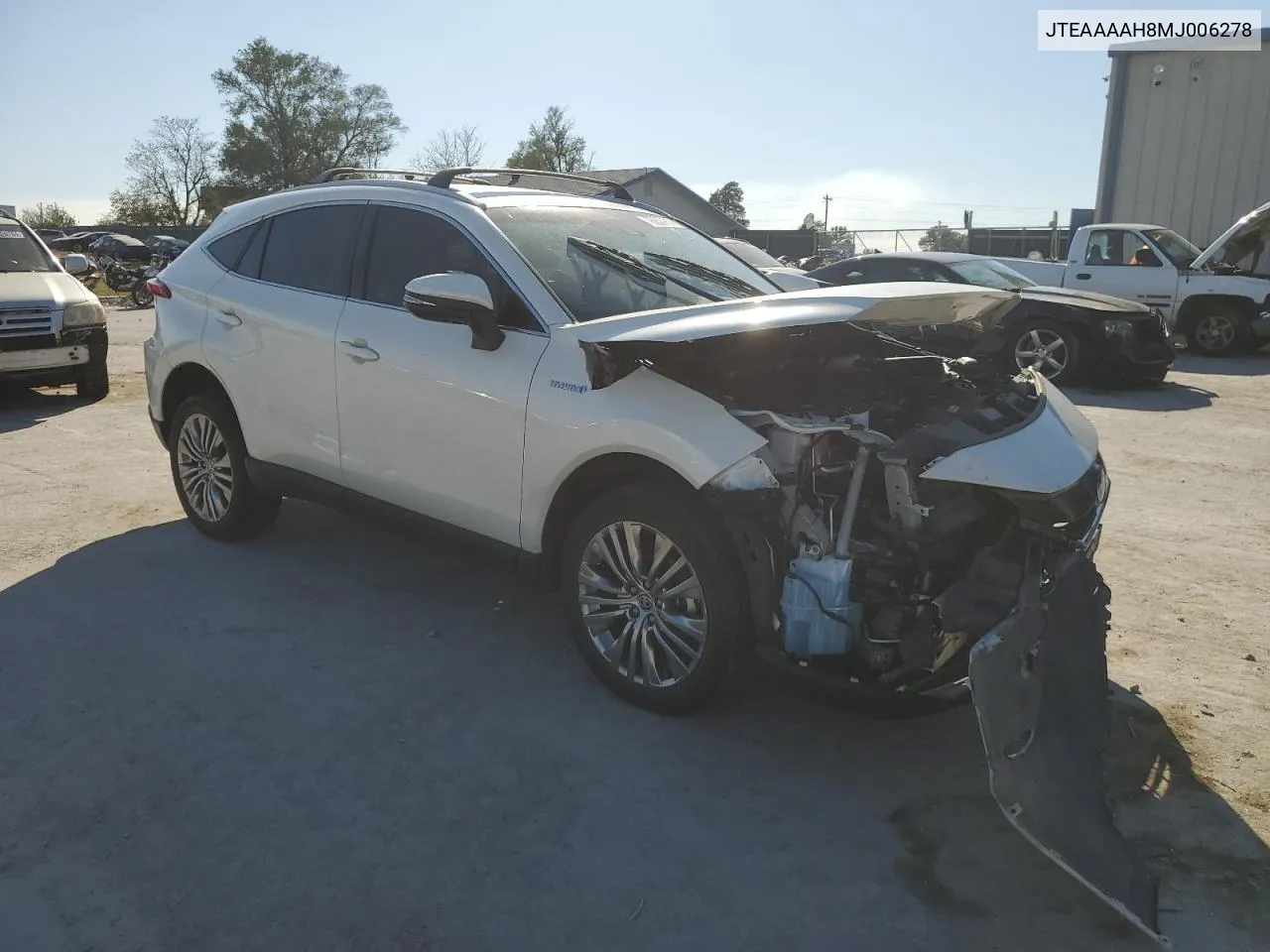 JTEAAAAH8MJ006278 2021 Toyota Venza Le