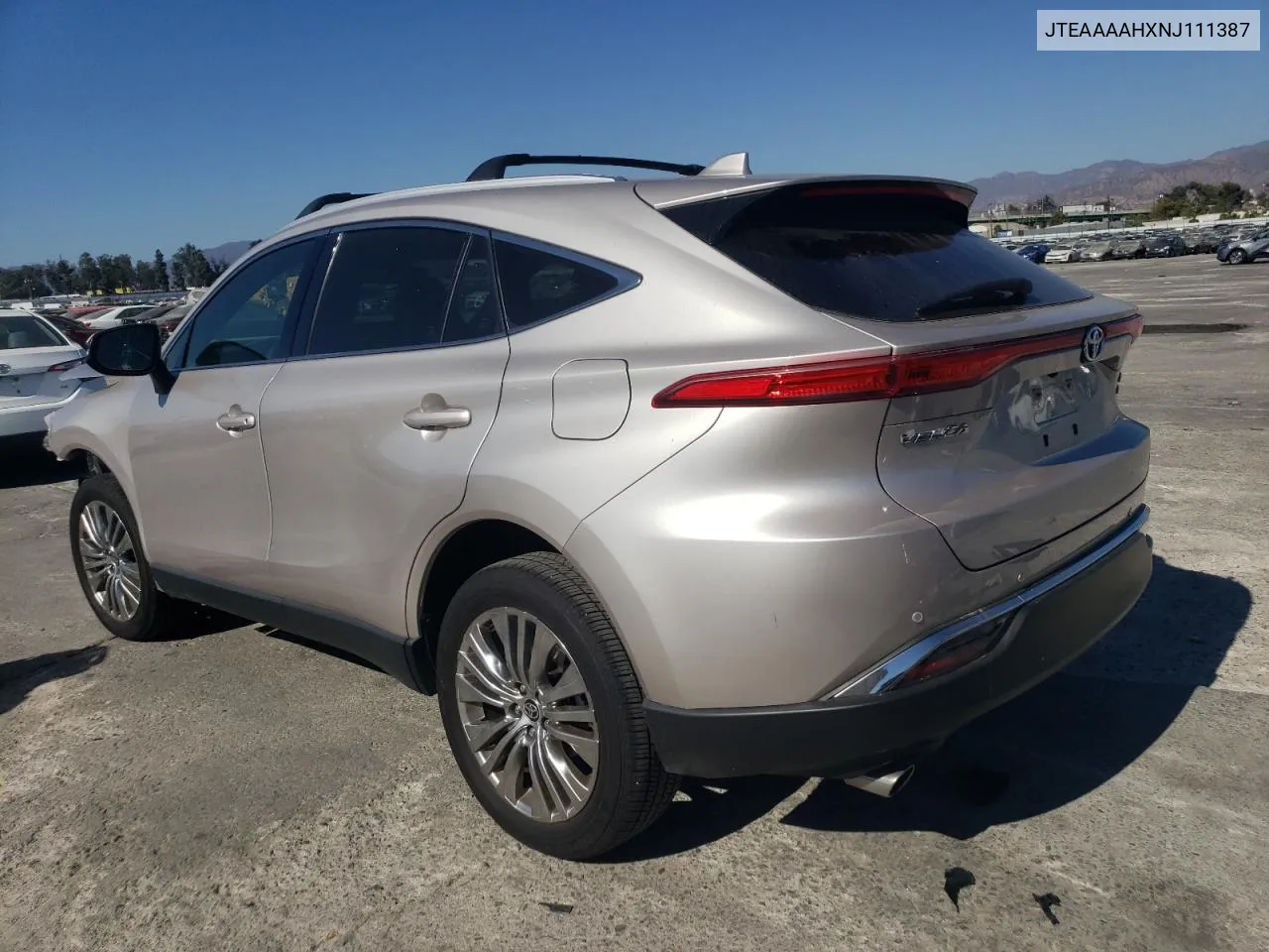 2022 Toyota Venza Le VIN: JTEAAAAHXNJ111387 Lot: 75017154