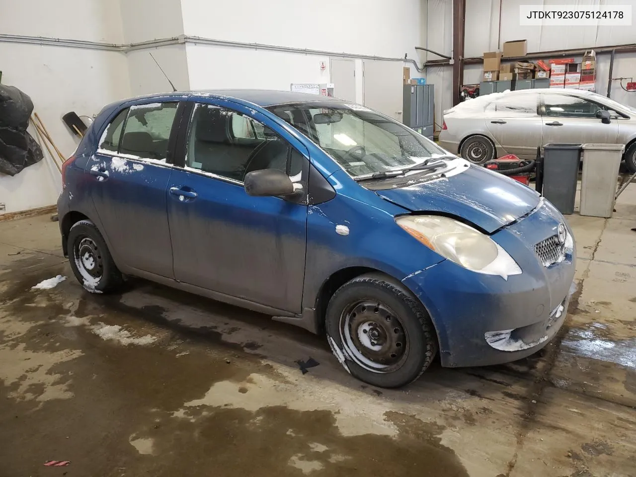 2007 Toyota Yaris VIN: JTDKT923075124178 Lot: 43424064