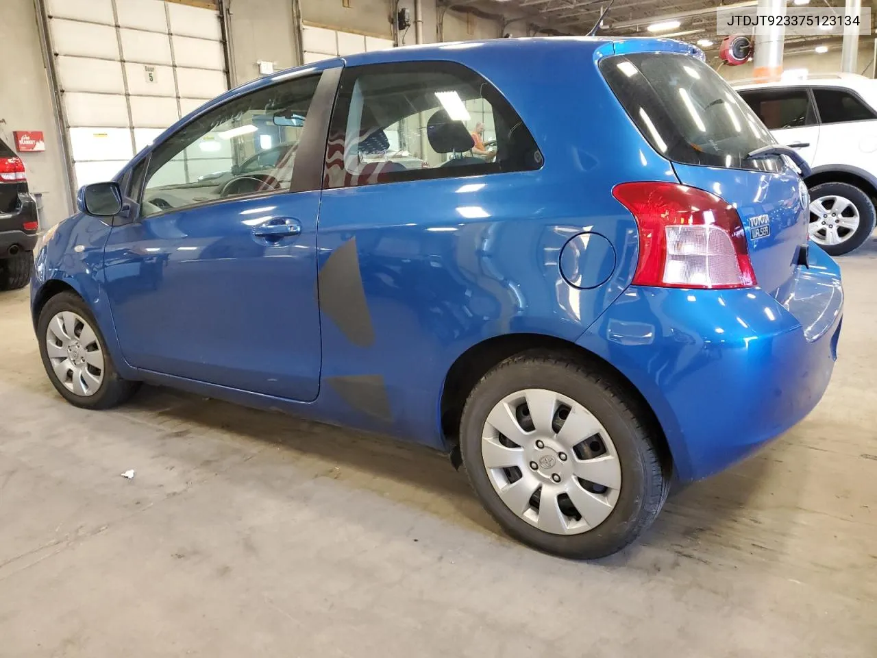 2007 Toyota Yaris VIN: JTDJT923375123134 Lot: 50201874