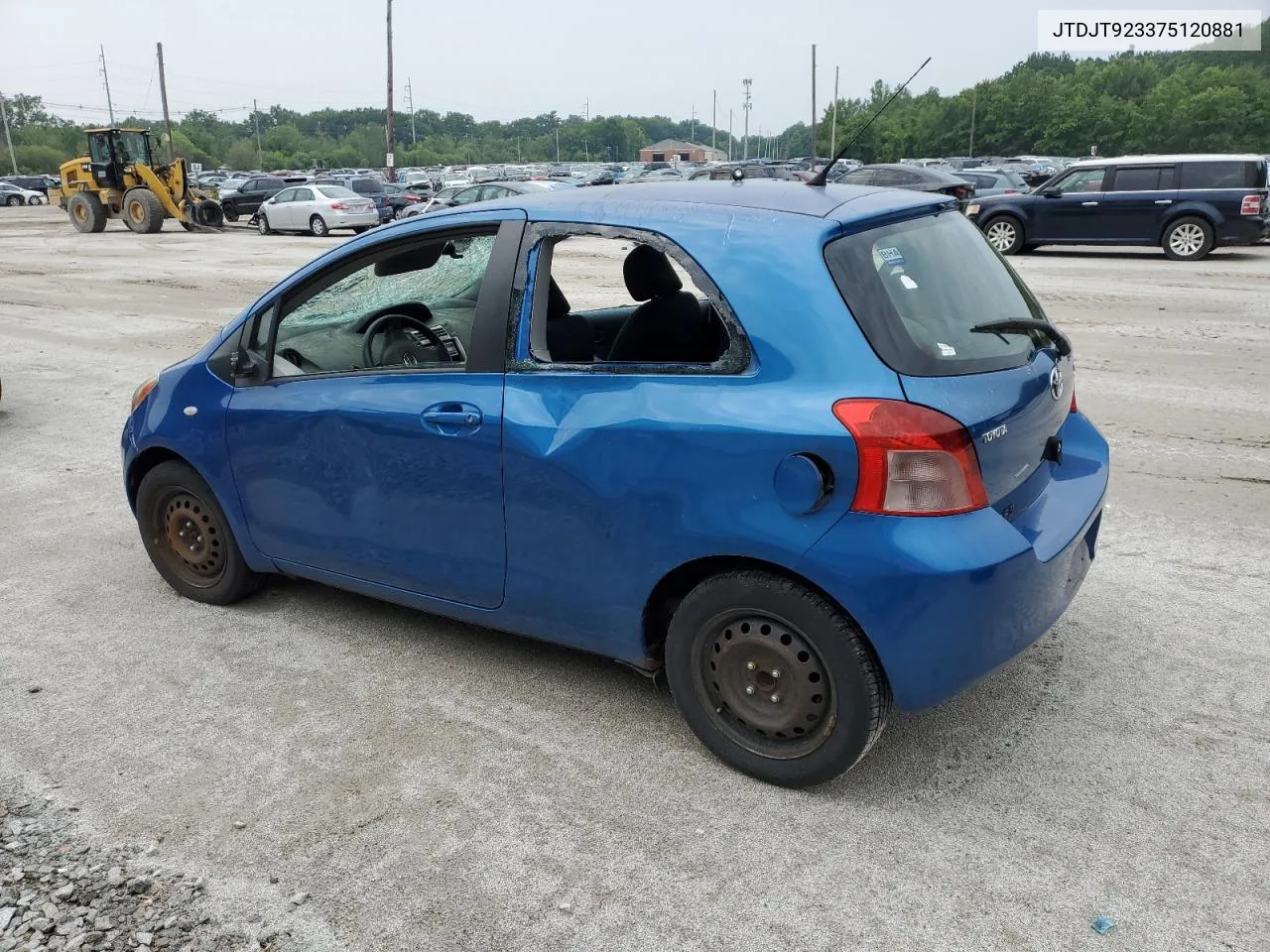 2007 Toyota Yaris VIN: JTDJT923375120881 Lot: 55757343