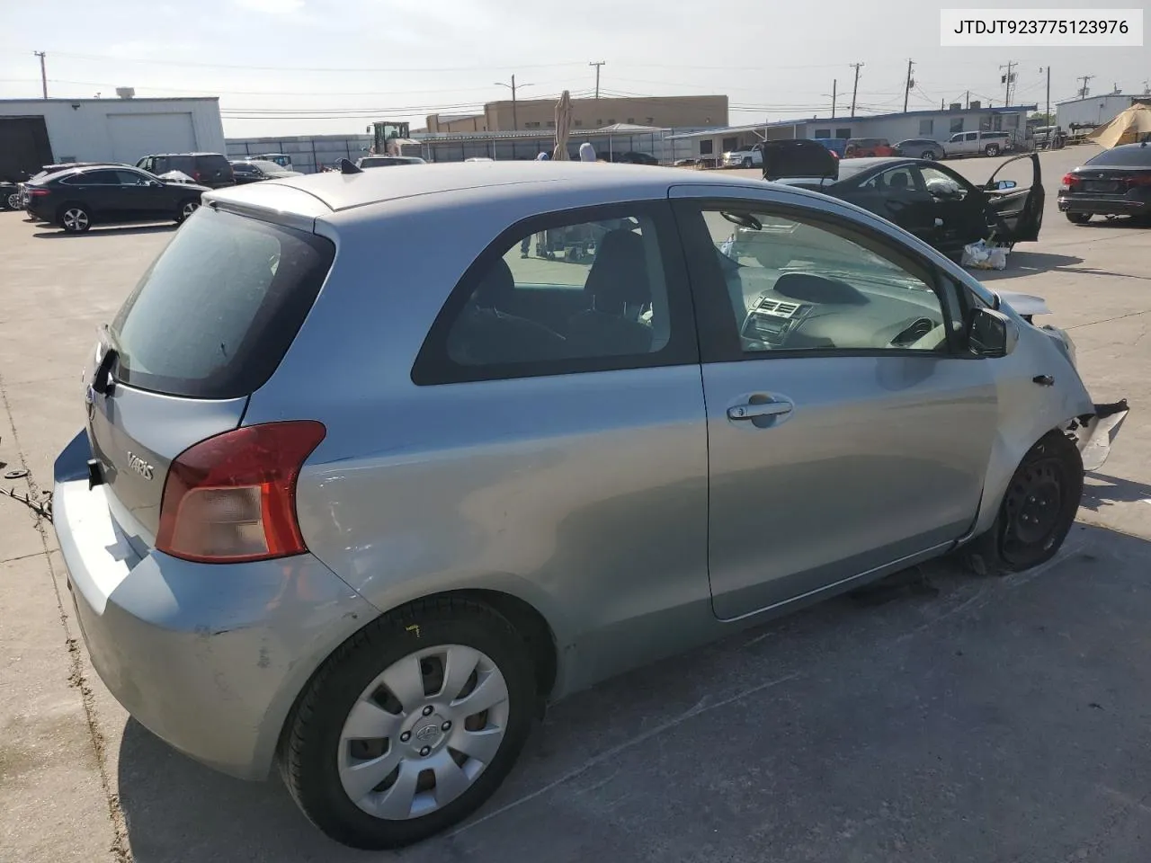 2007 Toyota Yaris VIN: JTDJT923775123976 Lot: 63286284