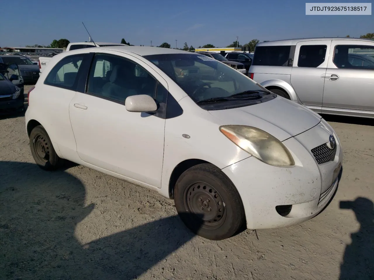 2007 Toyota Yaris VIN: JTDJT923675138517 Lot: 63879314