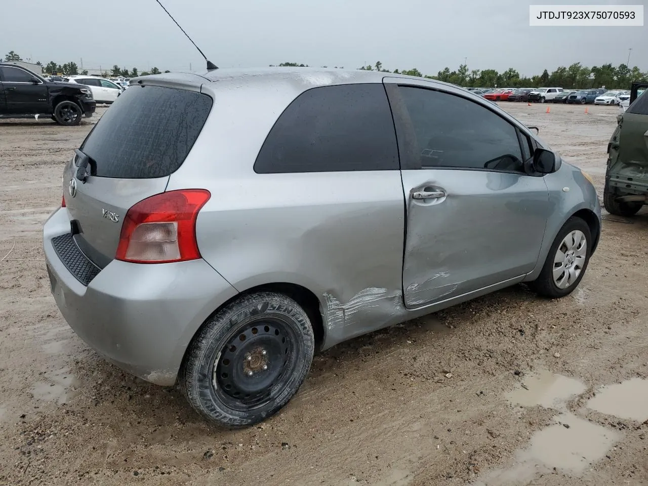 JTDJT923X75070593 2007 Toyota Yaris