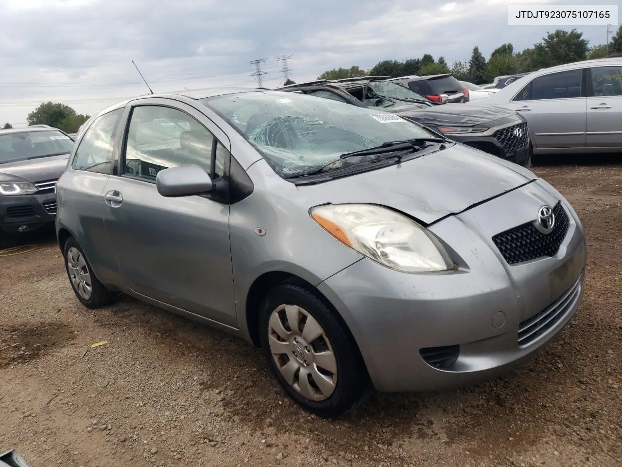 2007 Toyota Yaris VIN: JTDJT923075107165 Lot: 70066684