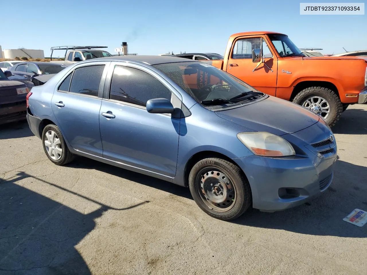 2007 Toyota Yaris VIN: JTDBT923371093354 Lot: 71324274