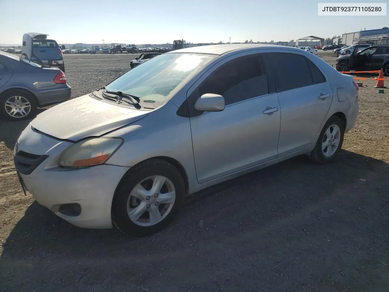 2007 Toyota Yaris VIN: JTDBT923771105280 Lot: 72862264