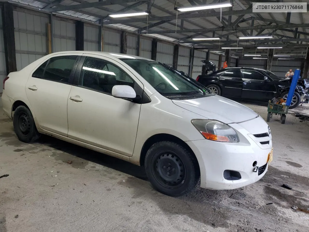 2007 Toyota Yaris VIN: JTDBT923071176868 Lot: 73273784