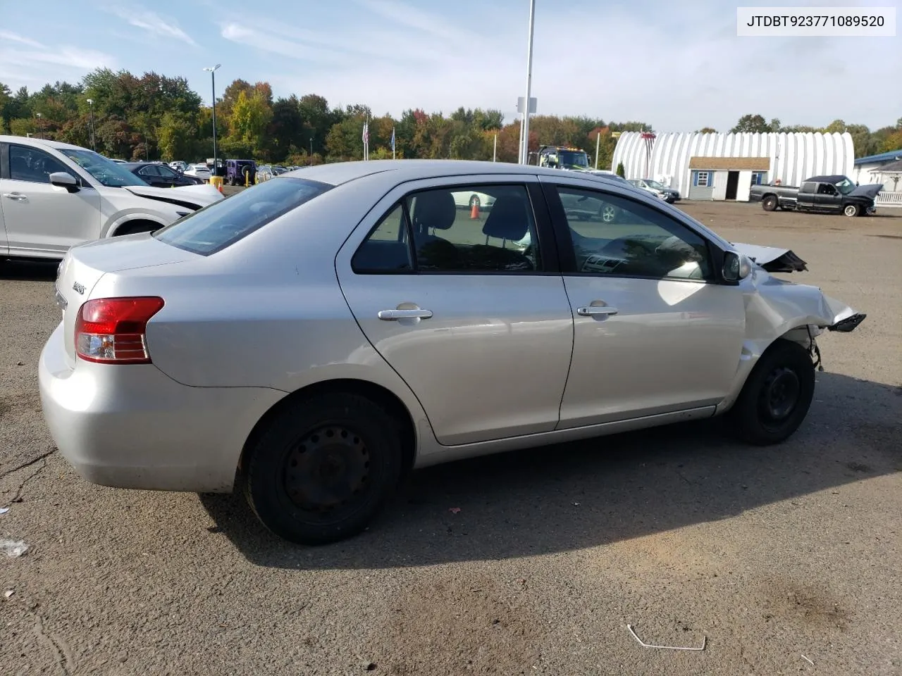 2007 Toyota Yaris VIN: JTDBT923771089520 Lot: 74354464