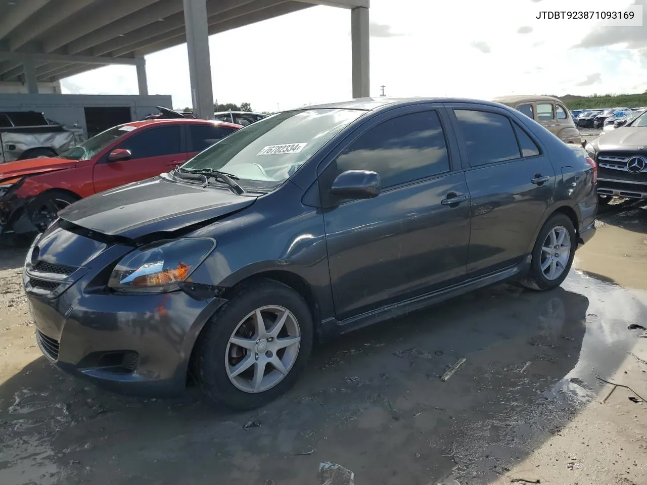 2007 Toyota Yaris VIN: JTDBT923871093169 Lot: 76782334