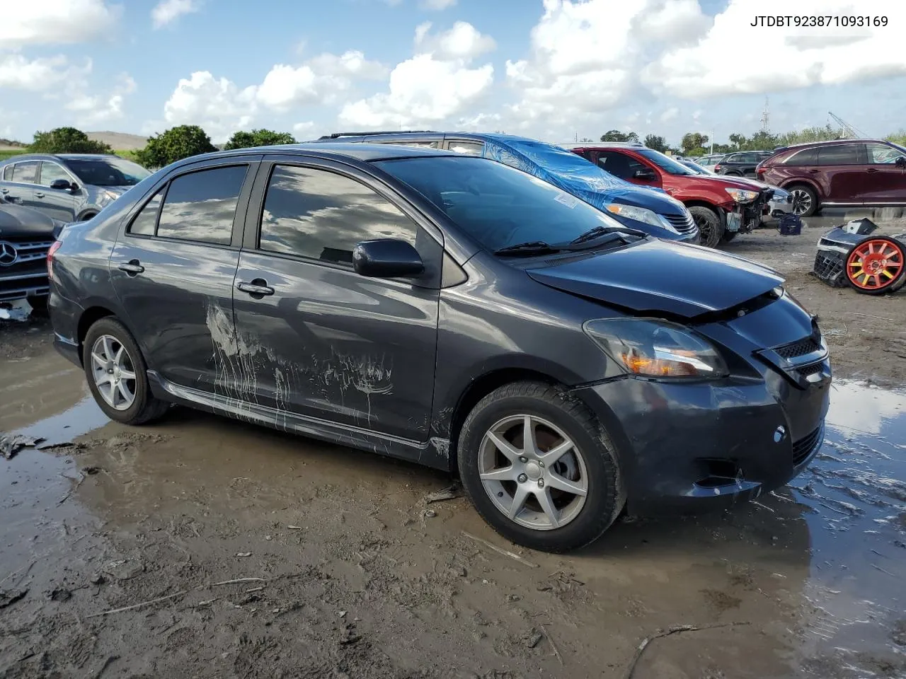 2007 Toyota Yaris VIN: JTDBT923871093169 Lot: 76782334