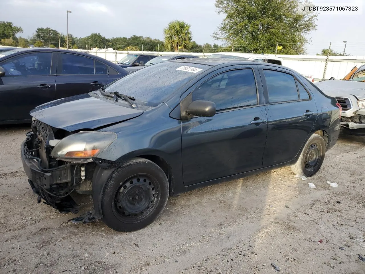 2007 Toyota Yaris VIN: JTDBT923571067323 Lot: 78952344