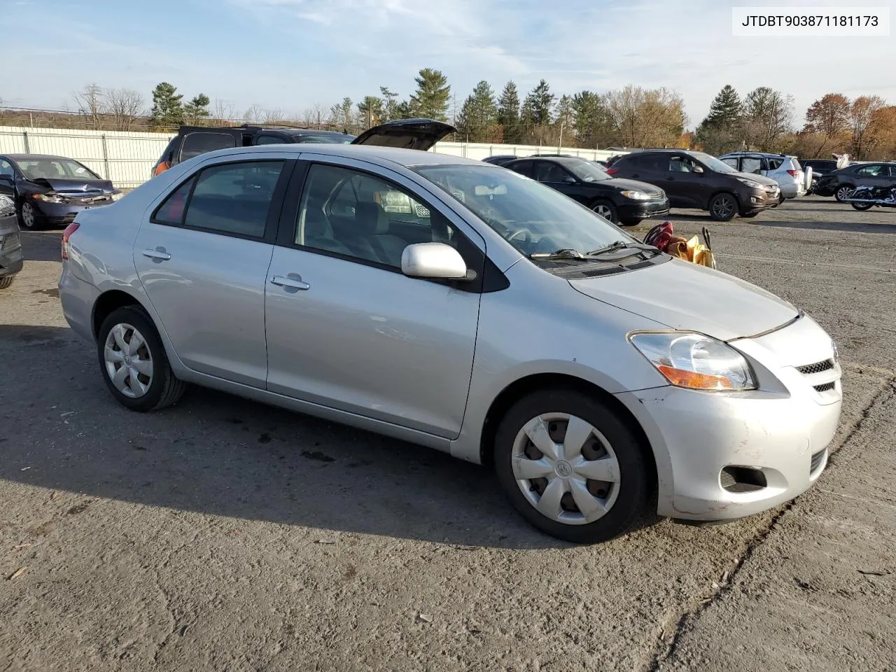 2007 Toyota Yaris VIN: JTDBT903871181173 Lot: 79241964