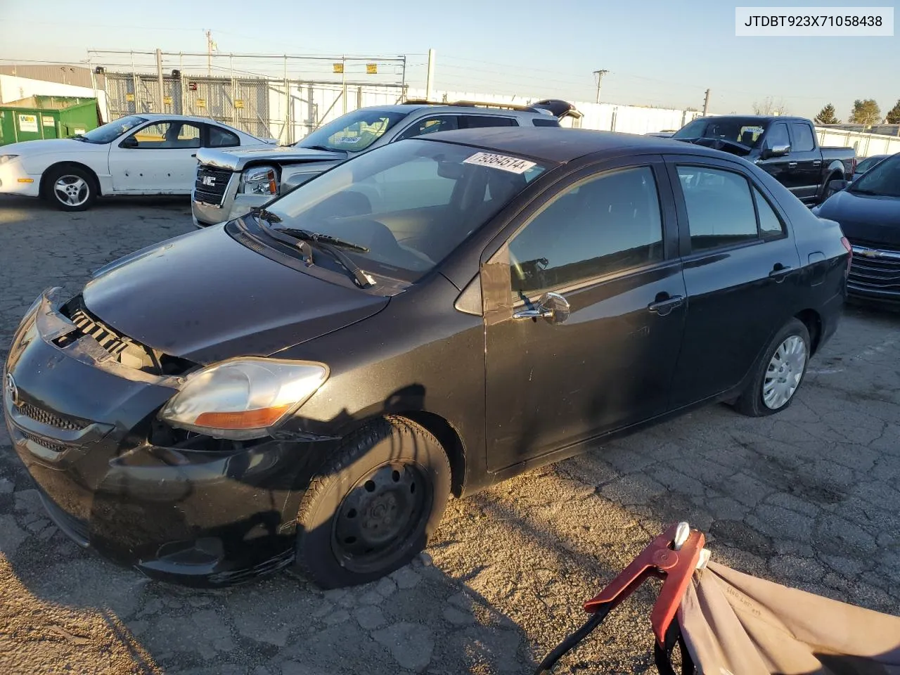 2007 Toyota Yaris VIN: JTDBT923X71058438 Lot: 79364514