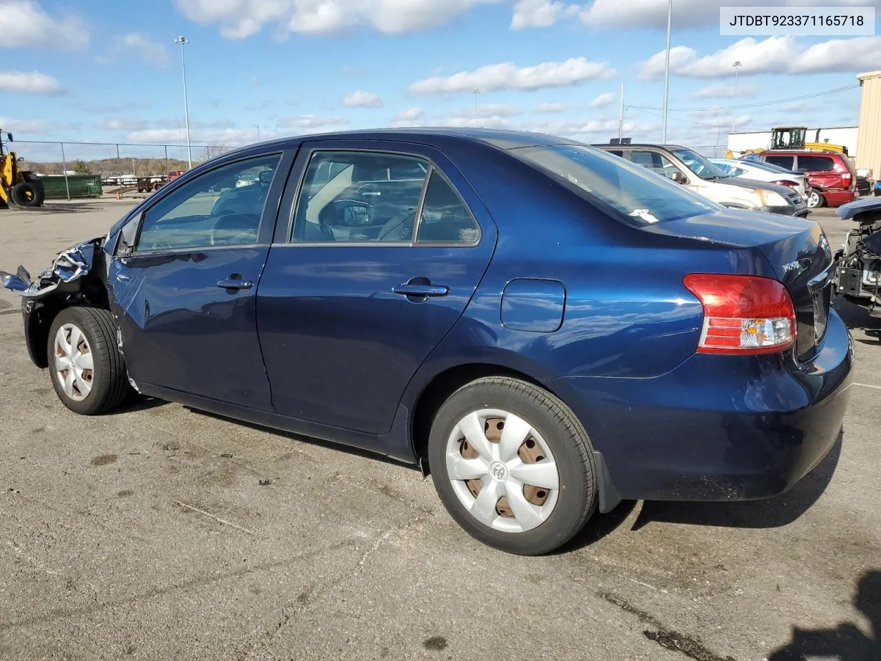 2007 Toyota Yaris VIN: JTDBT923371165718 Lot: 80348494