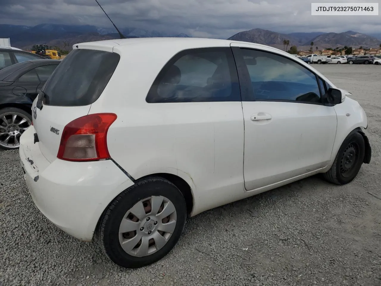 2007 Toyota Yaris VIN: JTDJT923275071463 Lot: 81198754