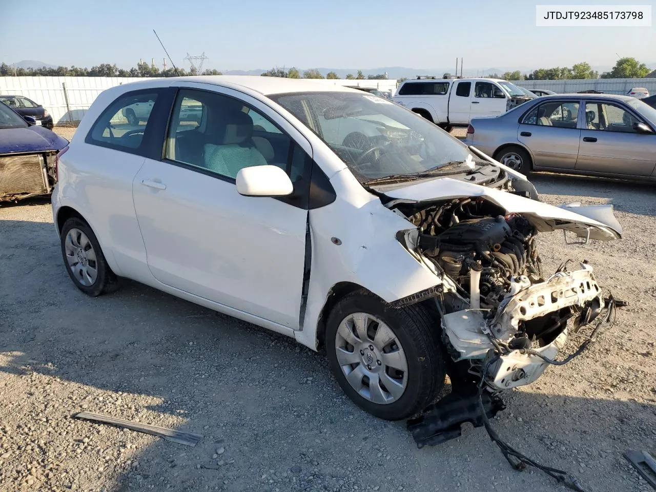 2008 Toyota Yaris VIN: JTDJT923485173798 Lot: 63469414