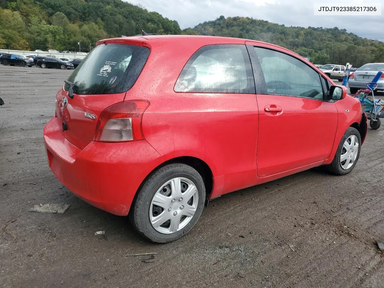 2008 Toyota Yaris VIN: JTDJT923385217306 Lot: 72988654