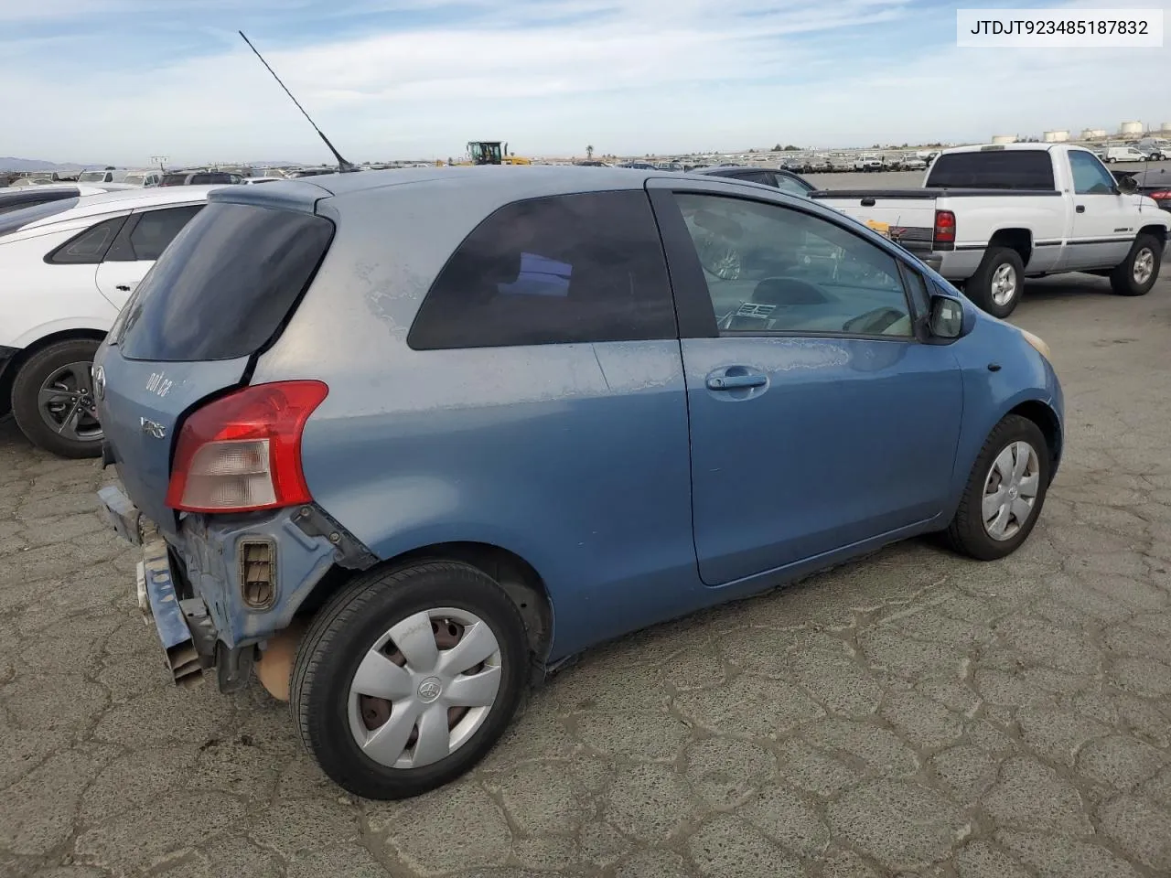 2008 Toyota Yaris VIN: JTDJT923485187832 Lot: 75524544