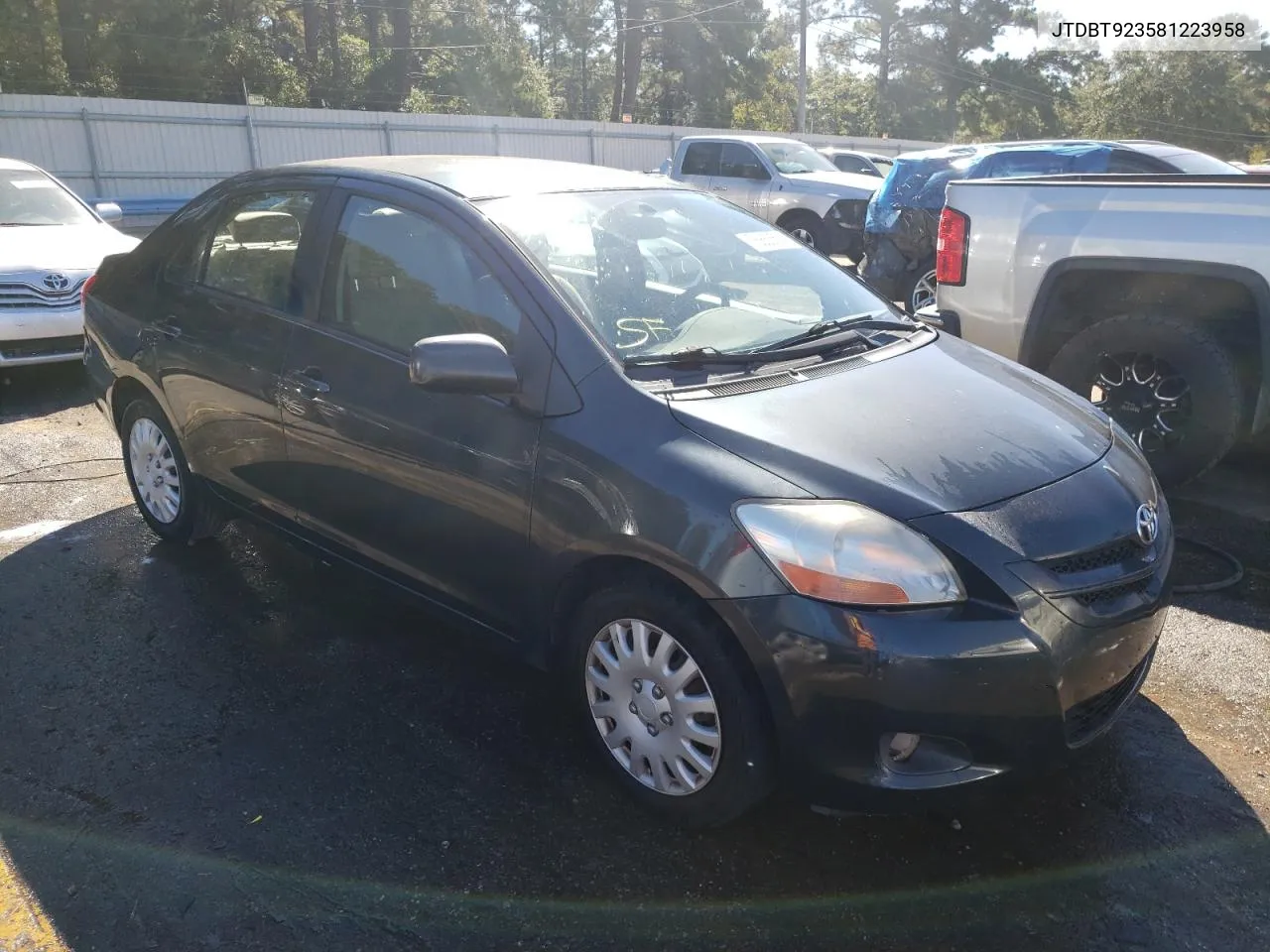 2008 Toyota Yaris VIN: JTDBT923581223958 Lot: 75853514