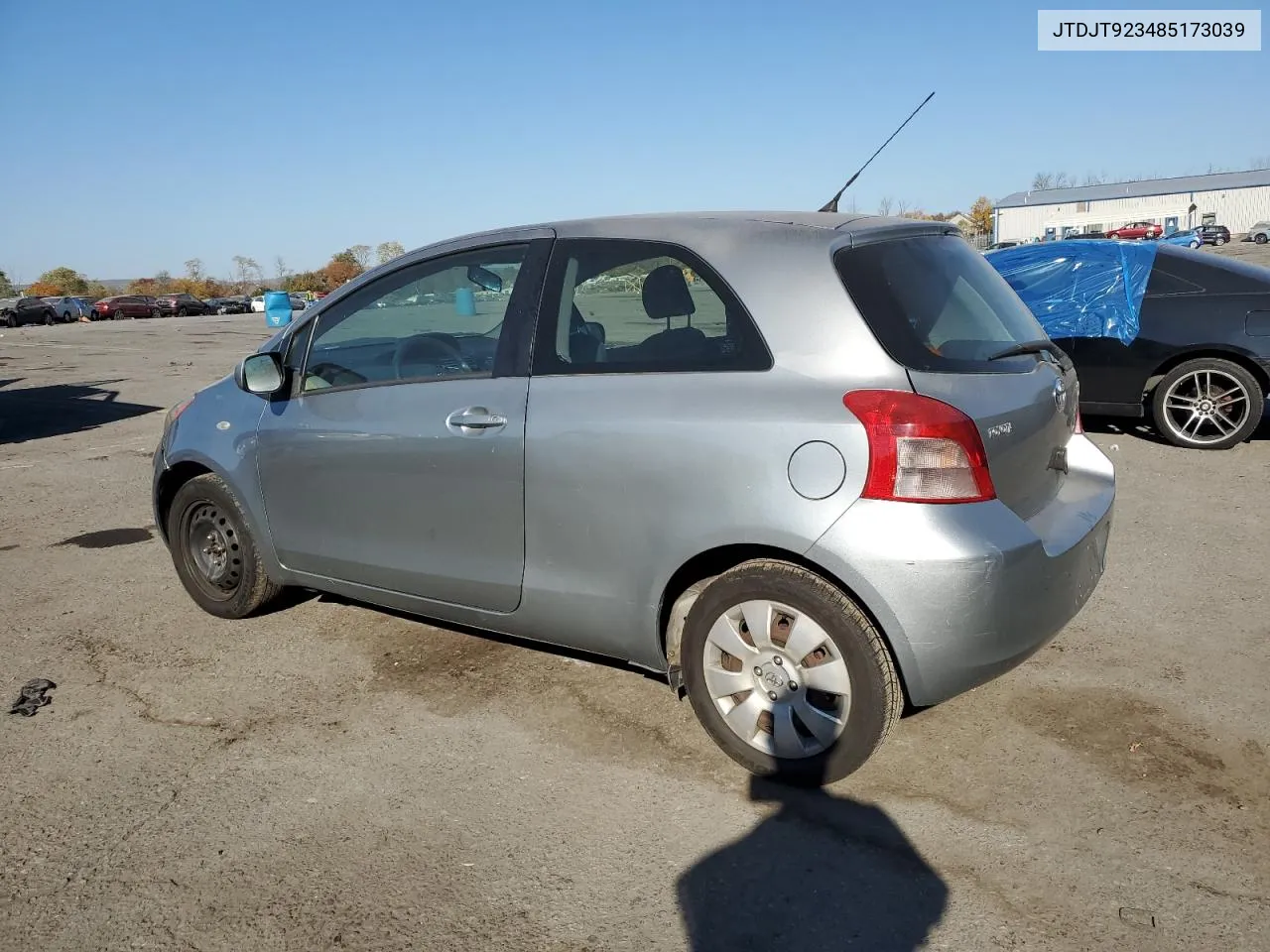 2008 Toyota Yaris VIN: JTDJT923485173039 Lot: 76947794