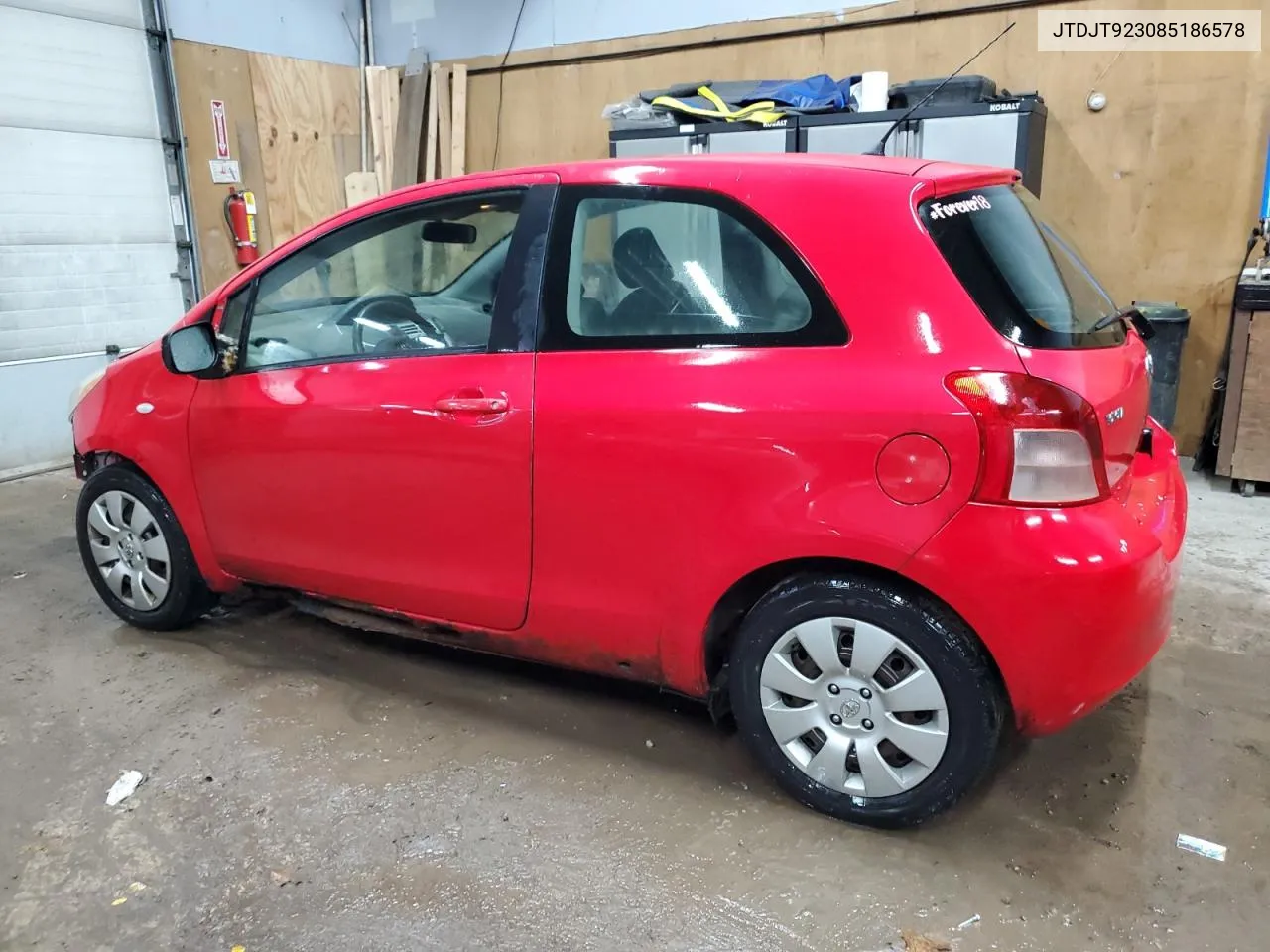 2008 Toyota Yaris VIN: JTDJT923085186578 Lot: 77085744