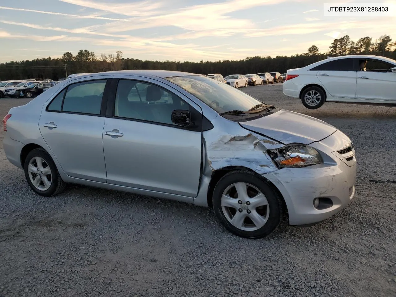 2008 Toyota Yaris VIN: JTDBT923X81288403 Lot: 79870484