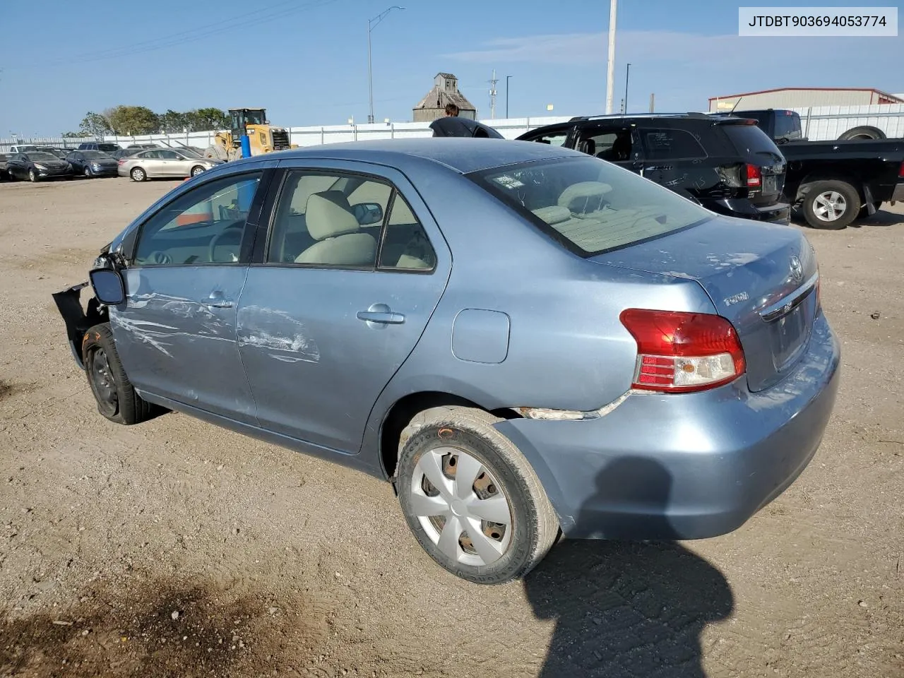 2009 Toyota Yaris VIN: JTDBT903694053774 Lot: 71764924