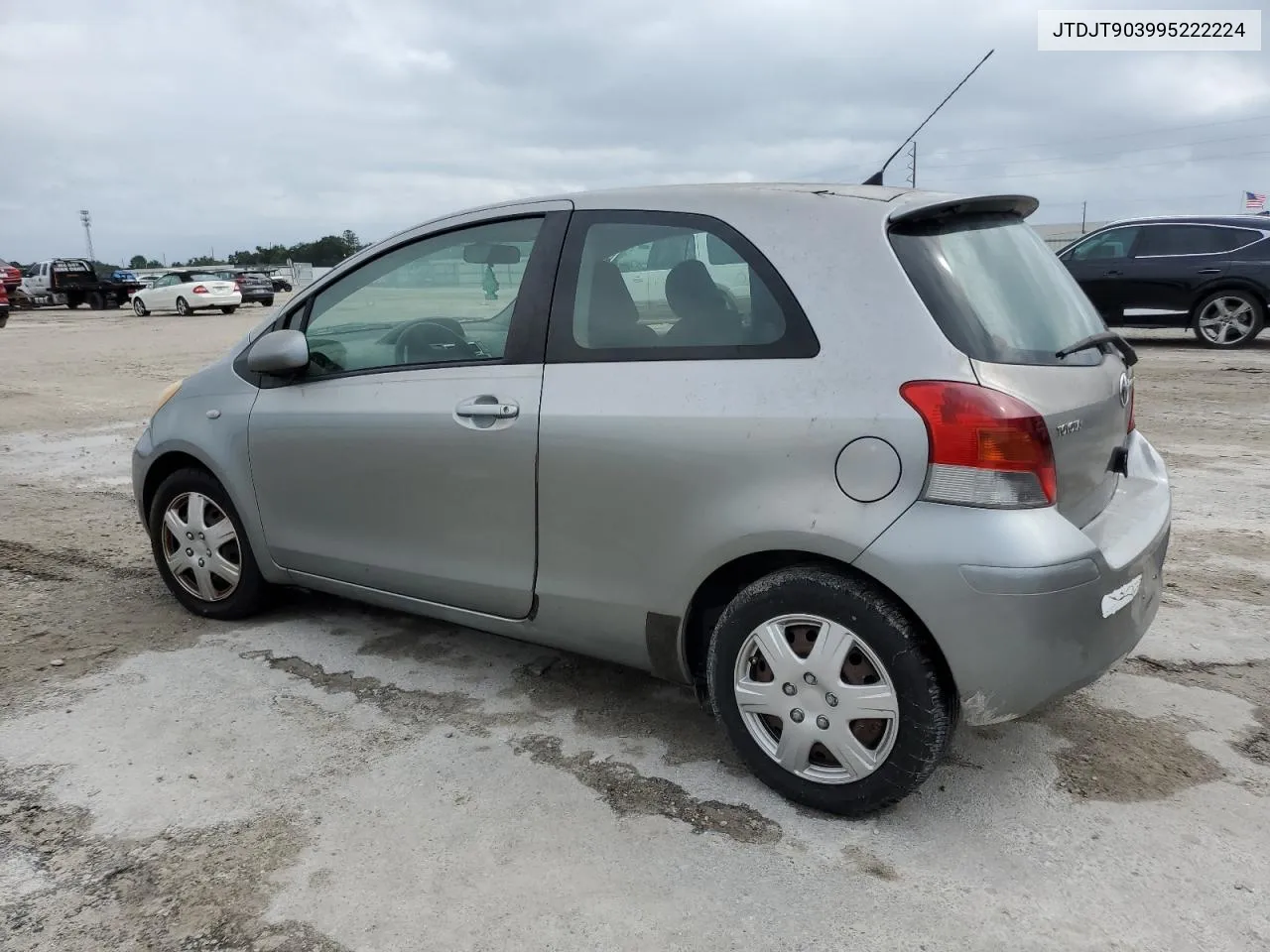 2009 Toyota Yaris VIN: JTDJT903995222224 Lot: 71920014