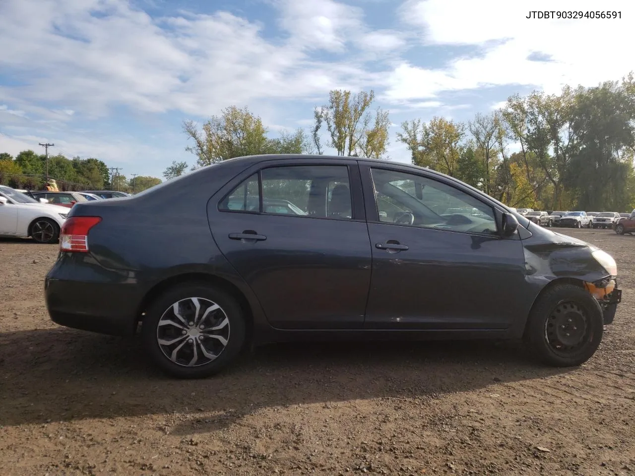 2009 Toyota Yaris VIN: JTDBT903294056591 Lot: 72056004