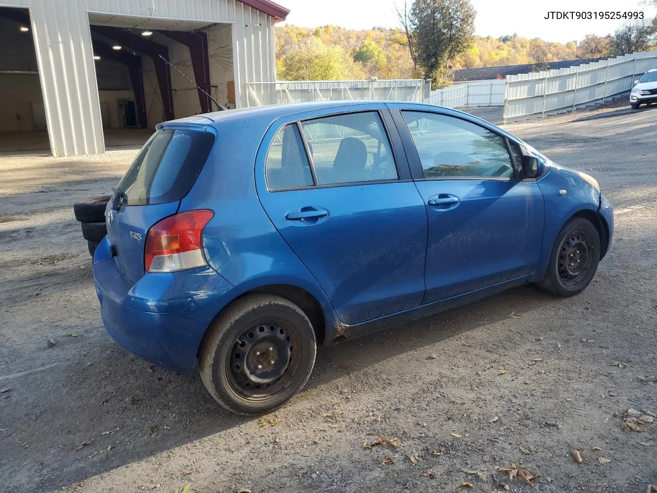 2009 Toyota Yaris VIN: JTDKT903195254993 Lot: 75748754