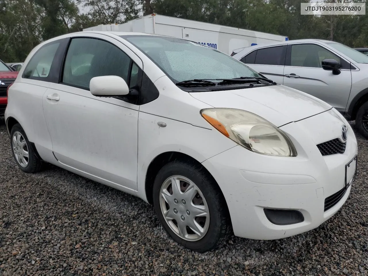 2009 Toyota Yaris VIN: JTDJT903195276200 Lot: 79538494