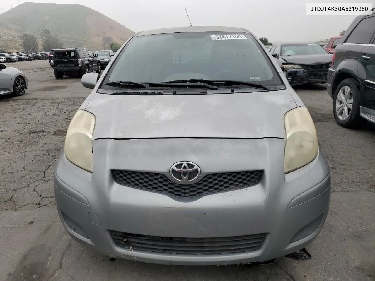 2010 Toyota Yaris VIN: JTDJT4K30A5319980 Lot: 53677164